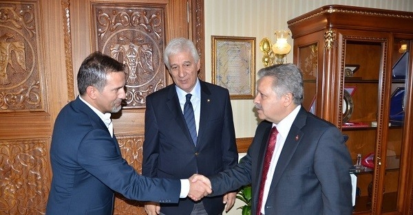 Türkiye Futbol Antrenörleri Derneğinden Erzincan Valiliğine Ziyaret