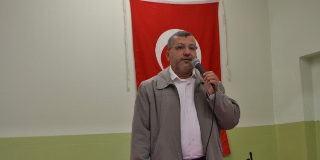 Akbulut, "camiler Sadece Namaz Kılınan Yerler Değildir”