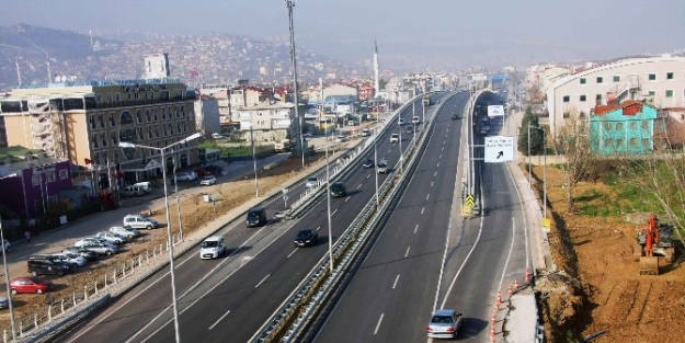 Yahya Kaptan Işikli Kavşağı Kapatılıyor