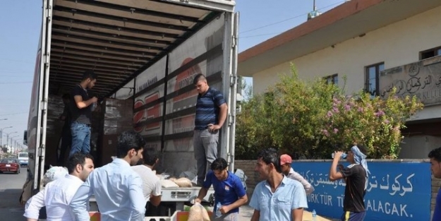 Büyükşehirin Türkmenler’e Yardımı Sürüyor