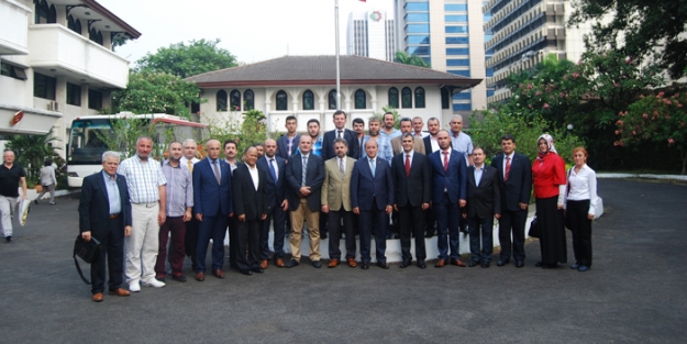 Endonezya ile 10 milyar dolarlık ticaret