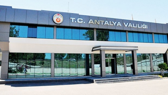 Antalya Valiliği'nde güvenlik skandalı