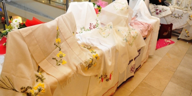 Nilüfer'de el yapımı eserler görücüye çıktı