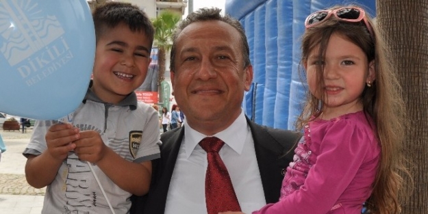 Dikili’de Belediye Meslek Sahibi Yapıyor