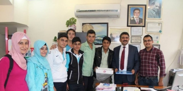 Gençlik Liderleri Ahilik Haftasında Esnafları Ziyaret Etti