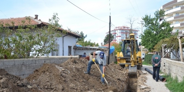 Ereğli’de Kanalizasyon Çalişmalari Sürüyor