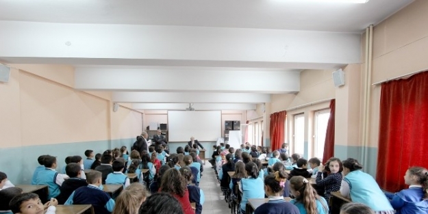 Başkan Orhan, Öğrencilerle Buluştu