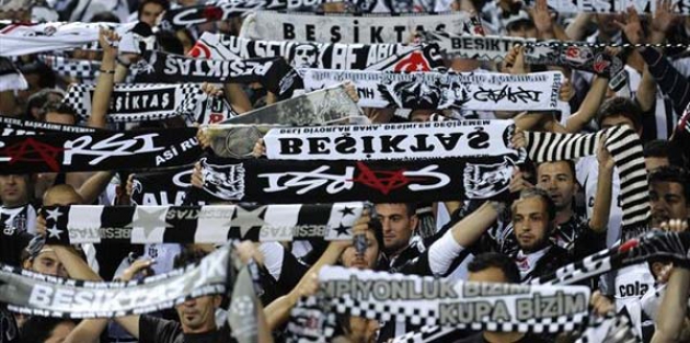 Beşiktaş taraftarı Sırbistan'da bunu yapacak!