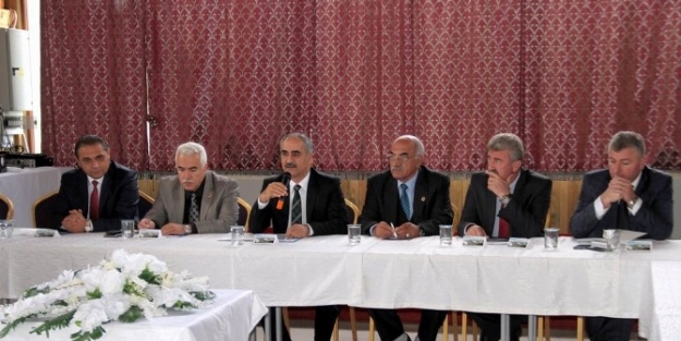 Sivas Belediye Başkanı Aydın, İlçe Ve Belde Belediye Başkanlarıyla Bir Araya Geldi