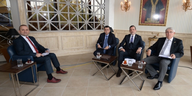 'Raylı sistemlerde yatırım da yaparız, teknoloji de üretiriz'