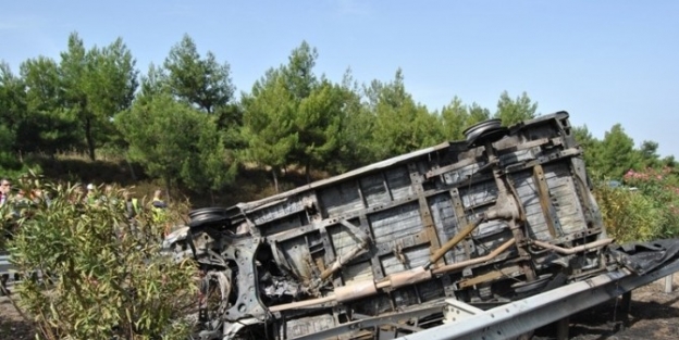 İzmir’de Trafik Kazası: 1 Ölü