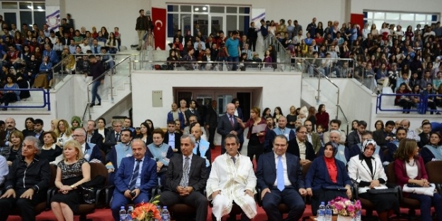 Dünyaca Ünlü Ömer Faruk Tekbilek’e Beü’de Alkış Yağmuru