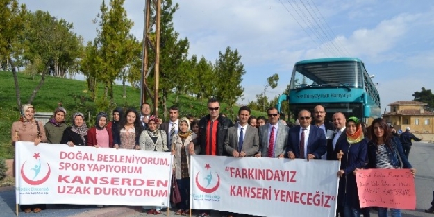 “kansersiz Bir Hayat İçin Yürüdüler