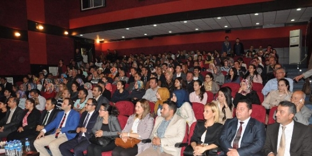 Yerköy’de “aile Ve İletişimi” Konulu Konferans Düzenlendi