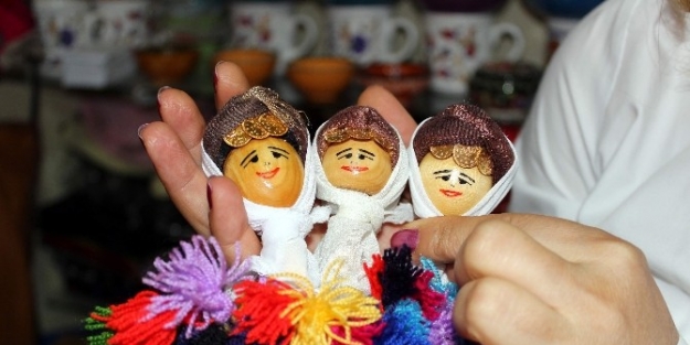 Besi Bebeğin Magnet Ve Maskotu Üretiliyor