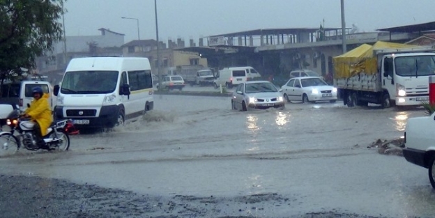 Hatay’da Şiddetli Yağış