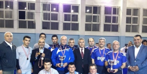 Kuruluşlararası Masa Tenisi Heyecanı