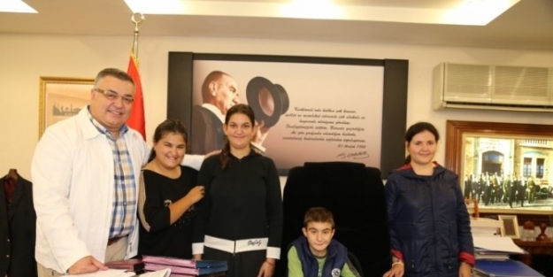 Engelliler Derneği’nden Başkan Kesimoğlu’na Teşekkür Ziyareti