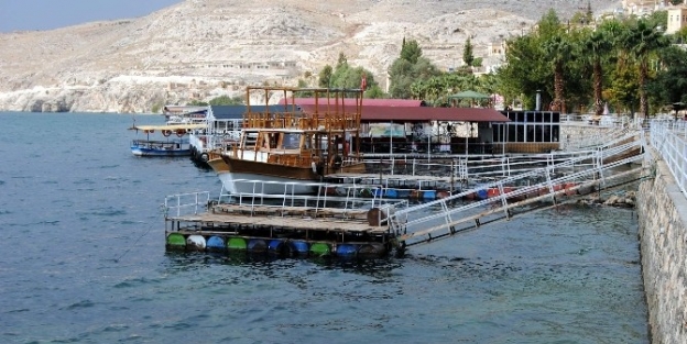 Şanliurfa Büyükşehir Belediyesi Zabıta Ekiplerinden Halfetide Sıkı Denetim