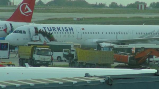 THY uçağında telefon paniği