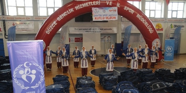 Amatör Spor Kulüplerime Malzeme Dağıtıldı