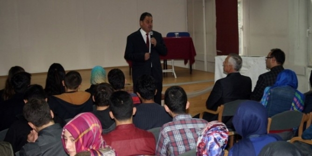 İl Müftüsü Emen İmam-hatip Okullarını Ziyaret Etti