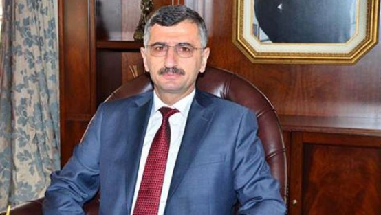 Vali Twitter'dan çevrecilerle tatrıştı