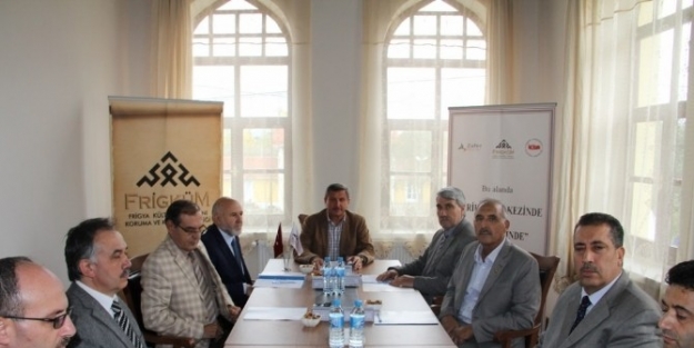 Vali Şerif Yılmaz: Frig Vadisi, Adeta Gizli Bir Kapadokya