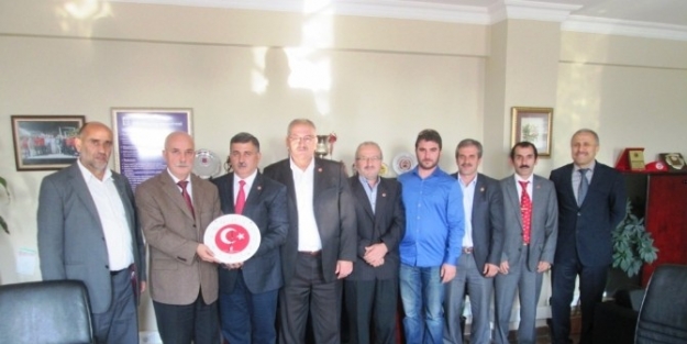 Muhtarlardan İtfaiye’ye Teşekkür Ziyareti