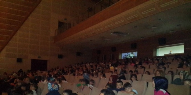 Kişisel Gelişim Uzmanı Saygın Gebzelilerle Buluştu