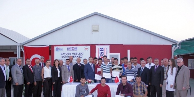 Vali Toprak’tan Kemalpaşalı Sanayiciye Tam Destek