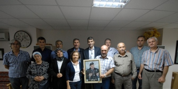 Adanalı Boşnaklar İzzetbegoviç’i Unutmadı