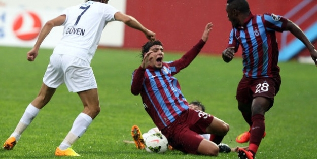 Trabzonspor, Mersin'i 3-1 yendi