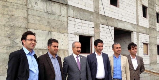 Ak Parti’li Fırat’tan Şampiyon İlçe Sincik’e Ziyaret