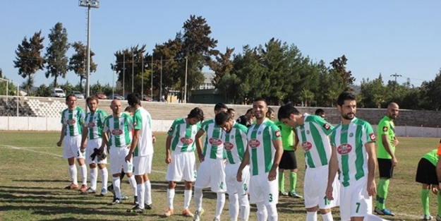 Urla Gençlik, Gümüldür’ü 7-0 Mağlup Etti