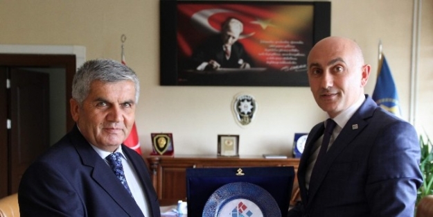 Rektör Yılmaz’dan Hayırlı Olsun Ziyaretleri