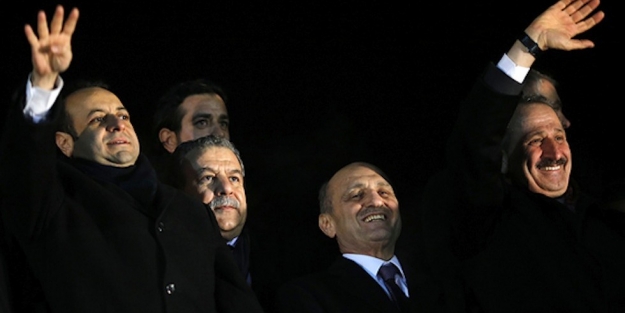 4 bakan hakkında flaş açıklama!