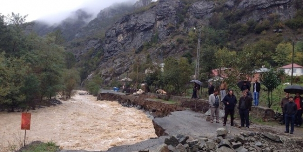 Trabzon’daki Şiddetli Yağış