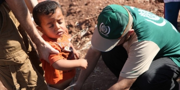 Diyarbakır’da Toplanan Yardımlar, Suriye’deki Savaş Mağduru Ailelere Ulaştırıldı