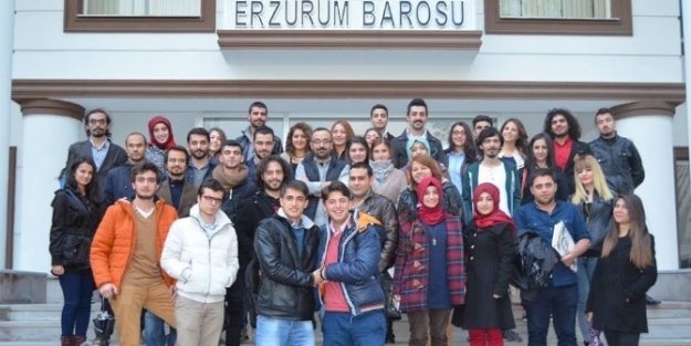 Er-vak Gençlik Komisyonu Tiyatrocularını Seçti