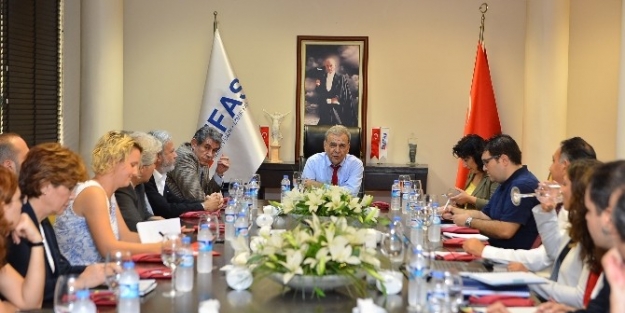 İzmir’de İnciralti İçin "ortak Akıl"