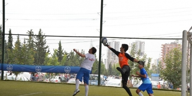 Adana’da Business Cup Heyecanı Devam Ediyor