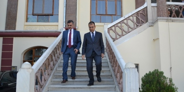 İzmir Valisi Toprak’tan, Manisa Valisi Bektaş’a Ziyaret