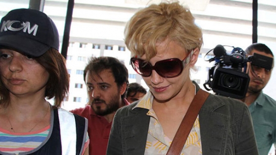 Nehir Erdoğan'a 10 ay hapis cezası verildi