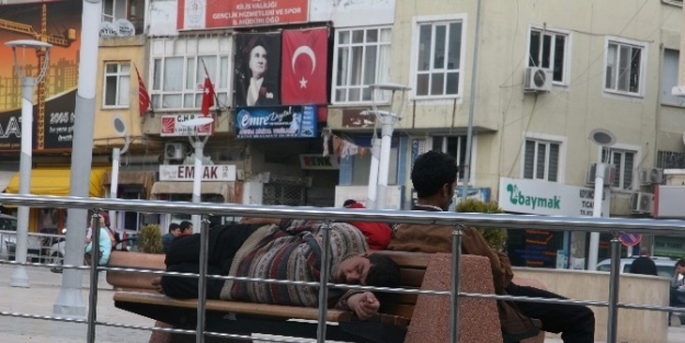 Parklar, Suriyelilerin Zaman Geçirme Mekanı Oldu