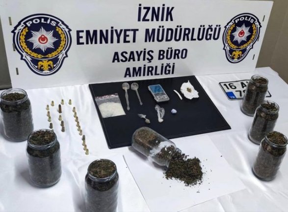 İznik'te uyuşturucu operasyonunda 3 tutuklama