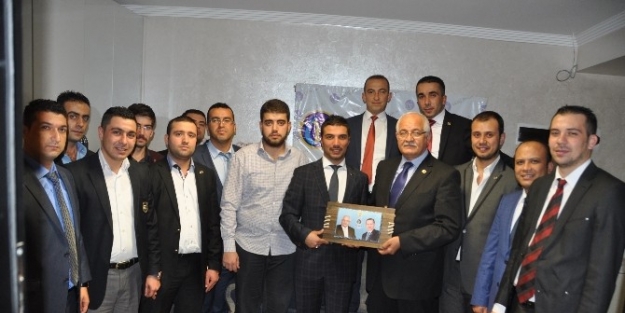 Milletvekili Erdoğan’dan Genç Birlik Vakfı’na Ziyaret