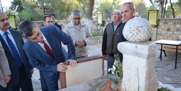 Vali Bektaş Kula’ya Hayran Kaldı