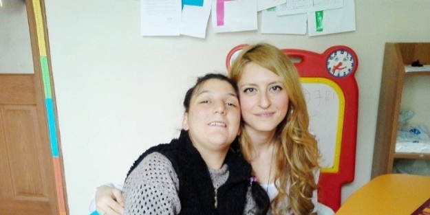 Engelli Öğrenciler: “mektuplarımızda Engel Yok” Diyecek