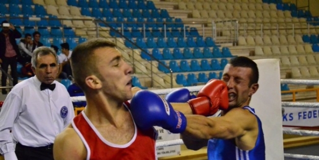 Türkiye Boks Grup Şampiyonasi Adana’da Başladı